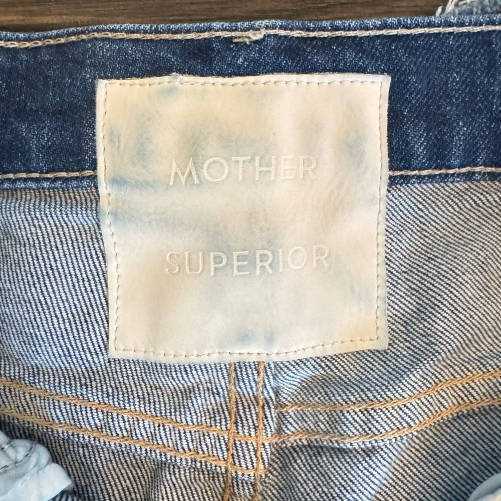 MOTHER Superior The Insider Crop Step Fray Jeans in Bad Reputation - Picture 3 of 5